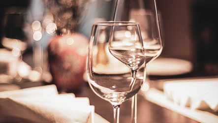 Зачем нужны разные виды бокалов для вина