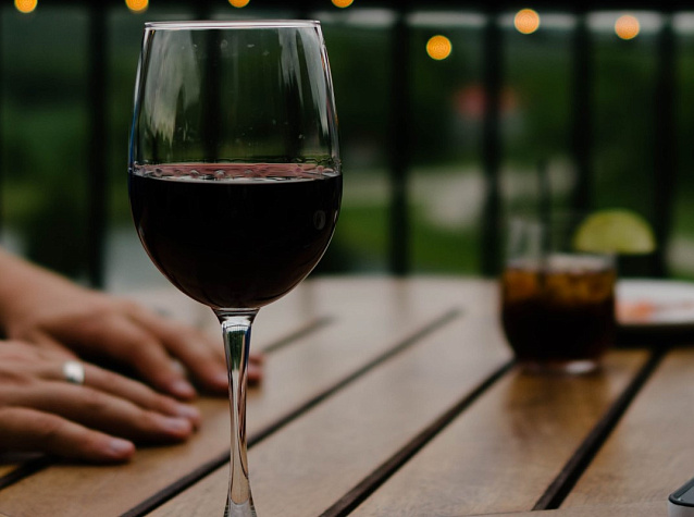 Почему красное вино красное | Блог Винного дома Мильстрим